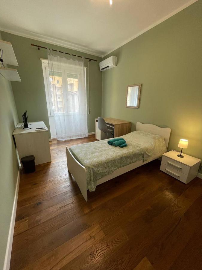 T-Rooms Каляри Екстериор снимка