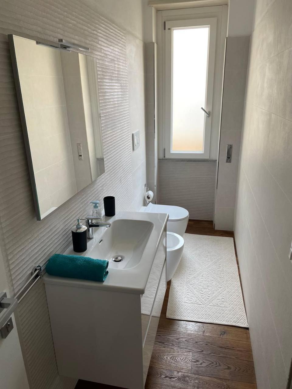 T-Rooms Каляри Екстериор снимка